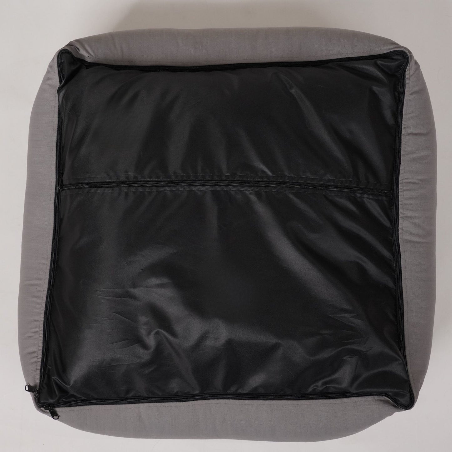 Wag & Wilder Bolster Dog Bed- Grey